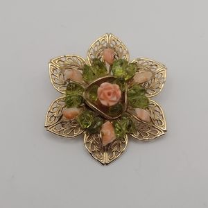 Vintage Mid Century Flower Brooch, Gold Tone, Lucite Rose and Green Glass Chips